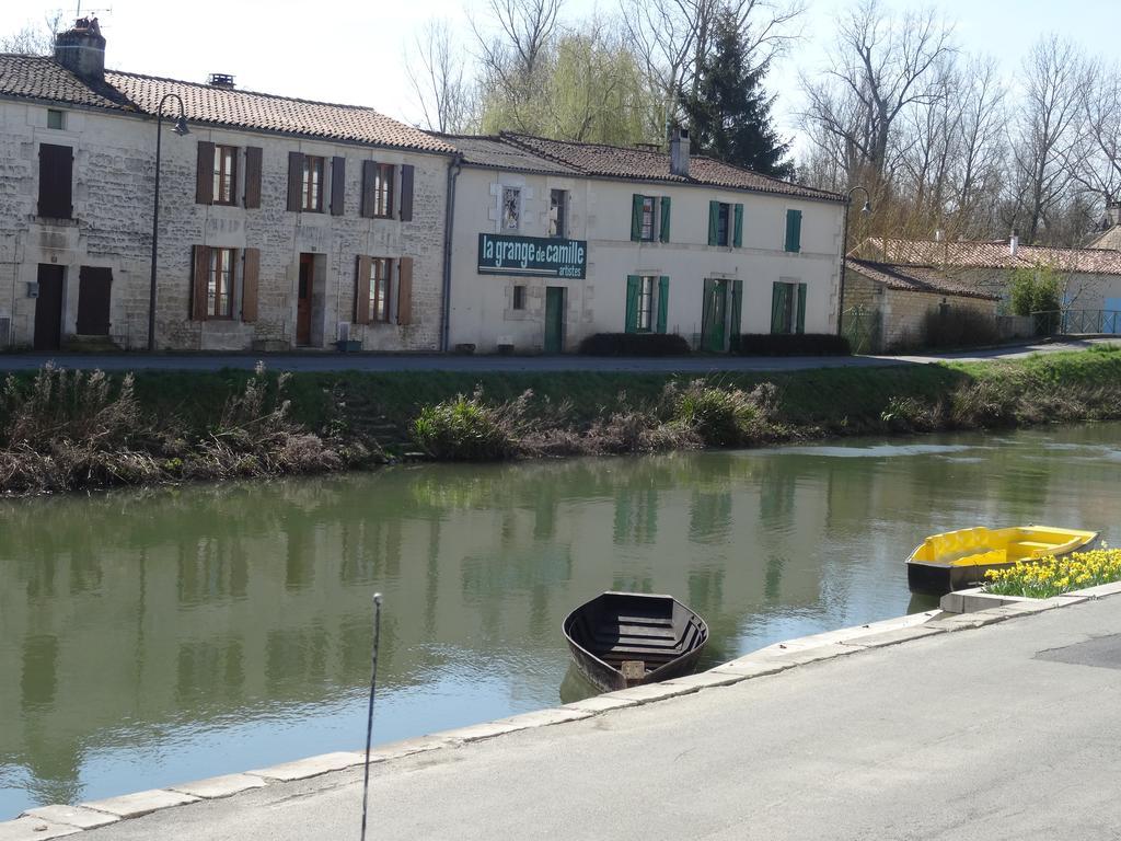 Hotel Au Marais Кулон Екстер'єр фото